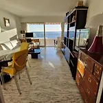 Seaside Beachfront Bord De Apartman