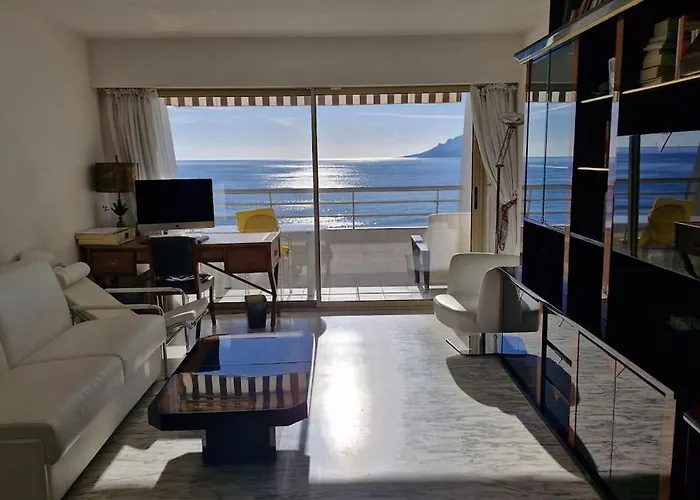 Daire Seaside Beachfront Bord De Cannes